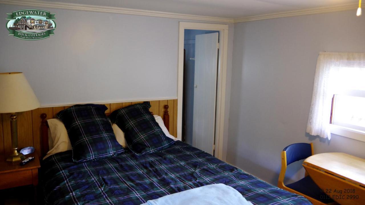 Edgewater Inn & Cottages Eagle River Oda fotoğraf